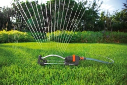 Zraszacz wahadłowy Aqua S 18700-20 Gardena