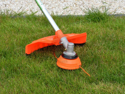 Podkaszarka spalinowa