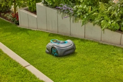 Robot koszący smart SILENO free 1500 m² Gardena