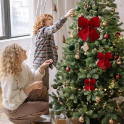 Kokarda welurowa czerwona świąteczna