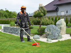 Podkaszarka spalinowa