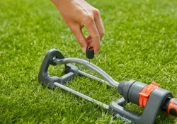 Zraszacz wahadłowy Aqua S 18700-20 Gardena