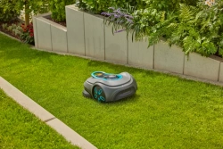 Robot koszący smart SILENO free 1500 m² Gardena